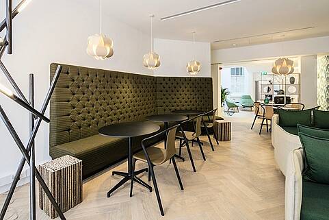 Find Office Space, Golden Square, Soho, London, United Kingdom, LON5054