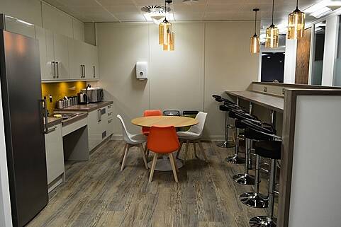 Serviced Office Broker, Holland Street, Kensington, London, United Kingdom, LON5856