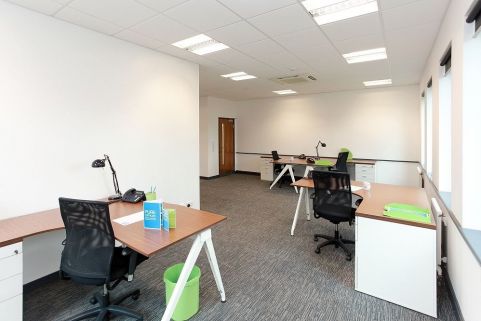 Serviced Office, John Smith Drive, Oxford Business Park South, Oxford, United Kingdom, OXF5011