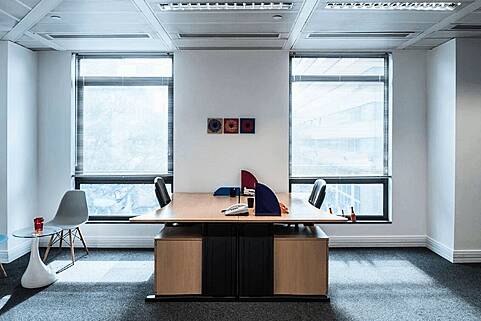 Serviced Office Suites, Lansdowne Road, Croydon, United Kingdom, CRO21