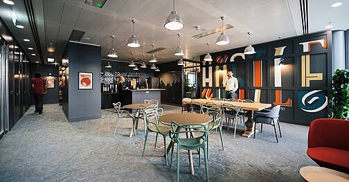 Executive Offices, Stamford Street, London Bridge, London, United Kingdom, LON6211