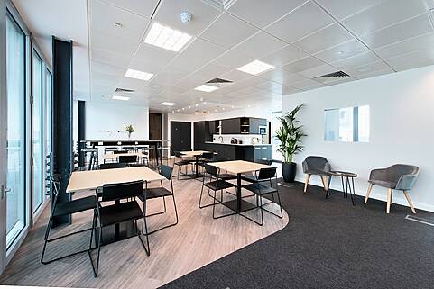 Serviced Office Suites, Walbrook Wharf, Cannon Street, London, United Kingdom, LON7365