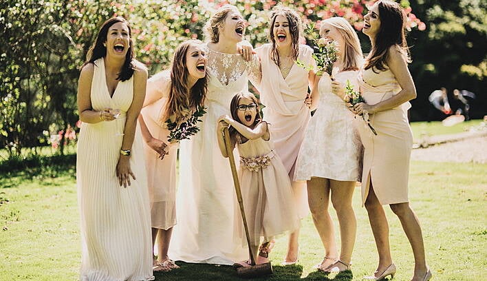 UH OH! Things you should NEVER do as a bridesmaid