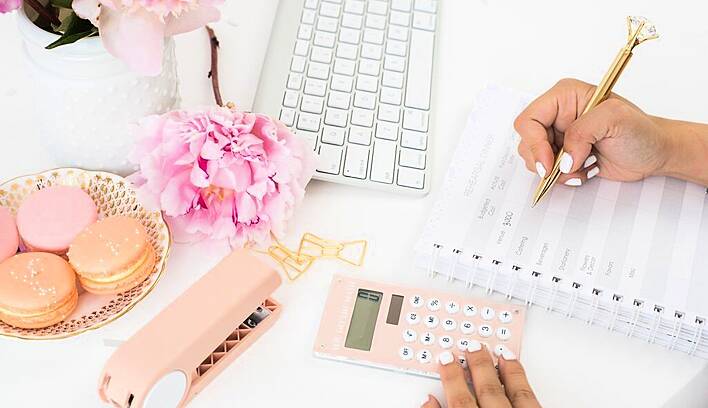 The 5 Worst Wedding Planning Tasks Do Them Now Confetti Ie The 5 Worst Wedding Planning Tasks Do Them Now
