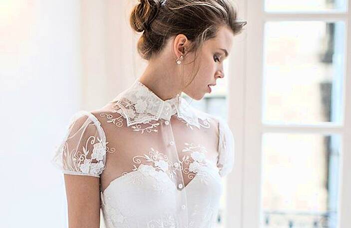 Six stunning collared wedding gowns to obsess over