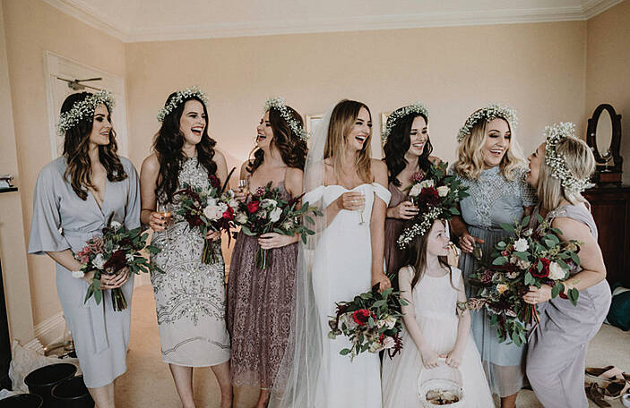 82 Bridesmaids Hairstyles to Get You Inspired