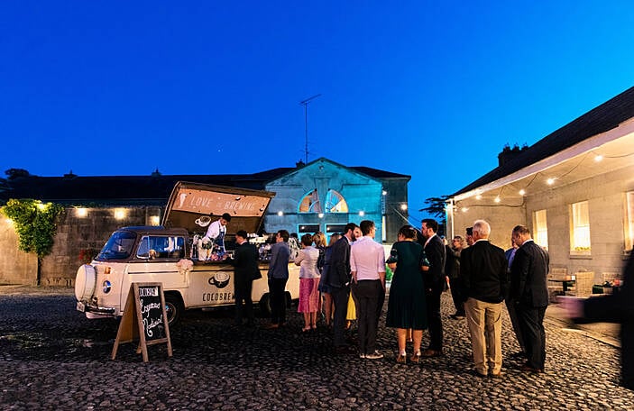 7 deadly food trucks and drinks vans for alternative weddings
