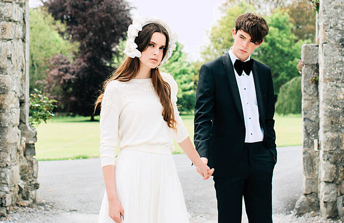 9 Contemporary Wedding Dress Styles for Modern Brides