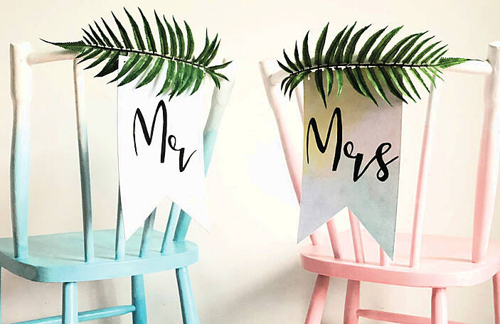 Wedding DIY: How to Create Your Own Wedding Chairs