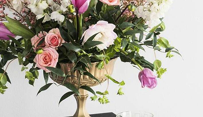 DIY Footed Gold Flower Vase