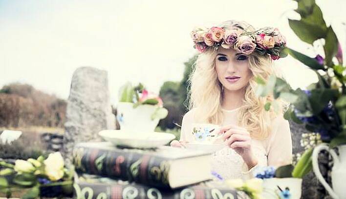 Different ways to incorporate florals into your wedding