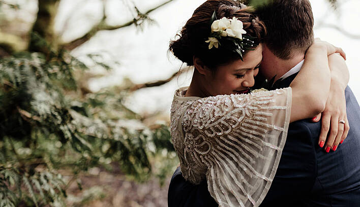 Sari & Ciaran's real wedding at Lough Eske Castle