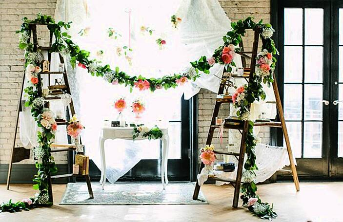 Trend Alert: 5 ways to incorporate ladders into your wedding decor
