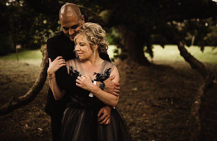 A Modern Romantic Wedding for Rayna and Joe at Mount Juliet