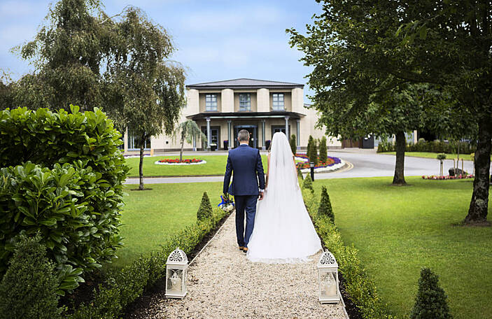 A Wedding Afternoon in the Radisson Blu, Limerick