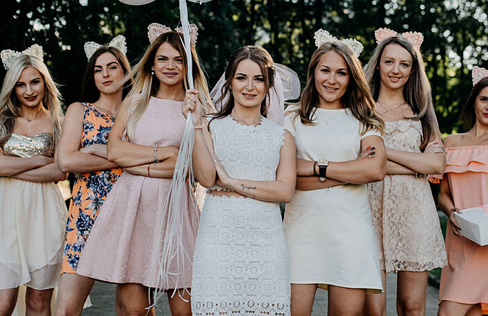 Hen Party Outfits and Where to Shop in Ireland