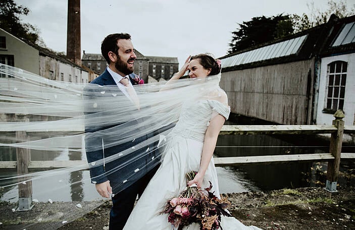 An Autumnal Wedding for Siuan and Shane at the Millhouse