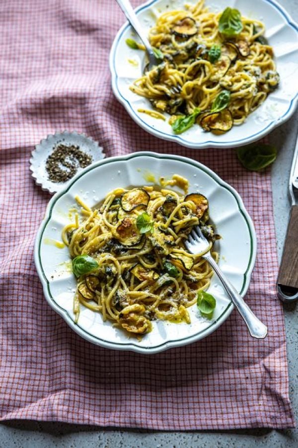 Easy Weeknight Pasta Dinners | DonalSkehan.com, This week I have three easy weeknight pasta dinners that are not only quick to prepare but also guaranteed to be crowd pleasers. 