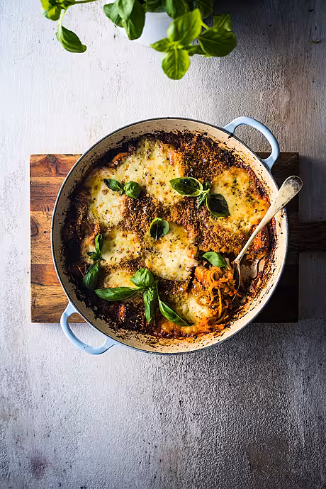 One-pan Chicken Parmesan | DonalSkehan.com