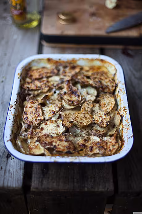Creamy Roast Garlic Jerusalem Artichokes | DonalSkehan.com, Great side dish!