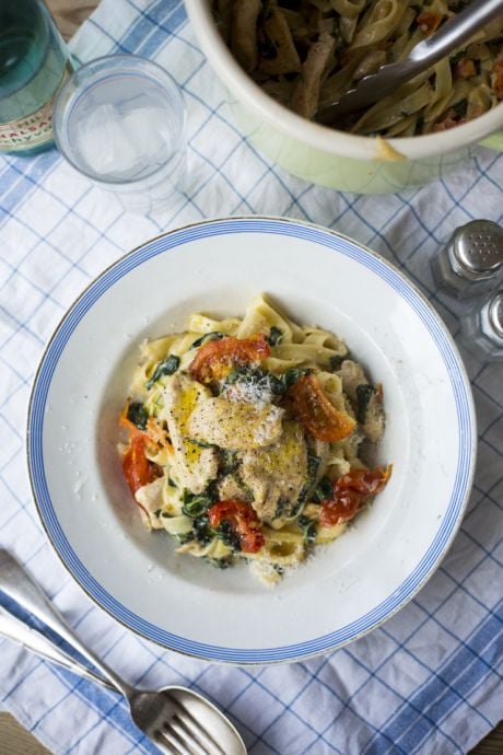 Creamy Chicken & Spinach Pasta | DonalSkehan.com, Perfect midweek dinner that all the family will love!