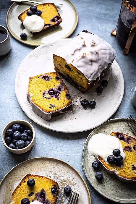 Blueberry & Vanilla Breakfast Loaf | DonalSkehan.com