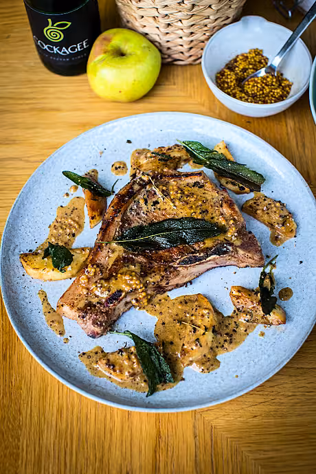 Creamy Mustard & Cider Pork Chops | DonalSkehan.com