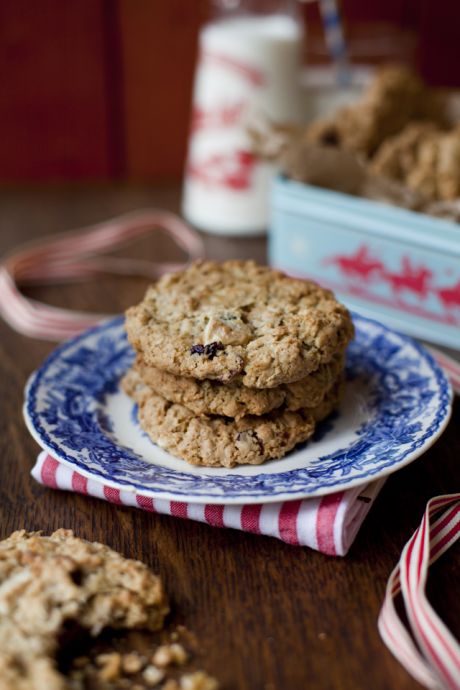 Cranberry & White Chocolate Cookies | DonalSkehan.com, Perfect treat for Santa.