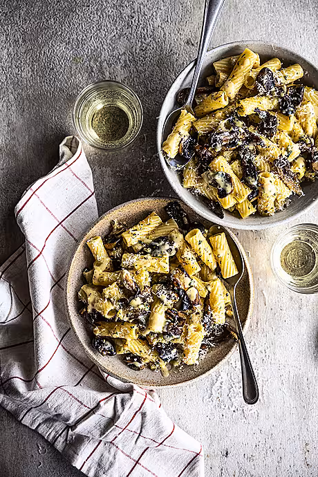 Crispy Mushroom Carbonara | DonalSkehan.com