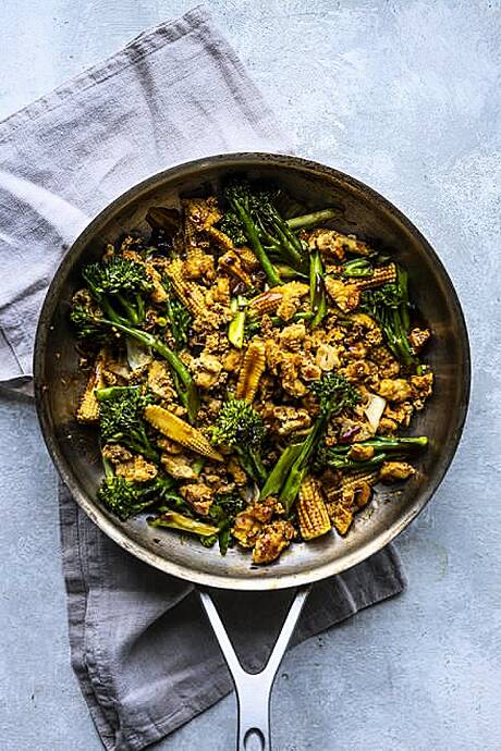 Tofu & Broccoli Stir Fry | DonalSkehan.com