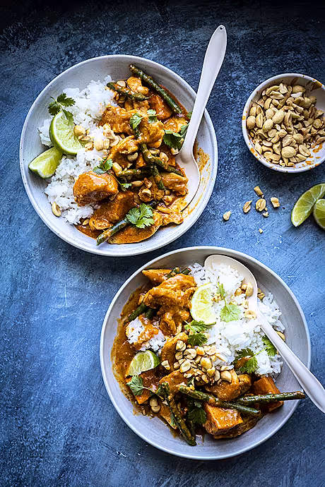 Thai Red Peanut Butter Curry | DonalSkehan.com