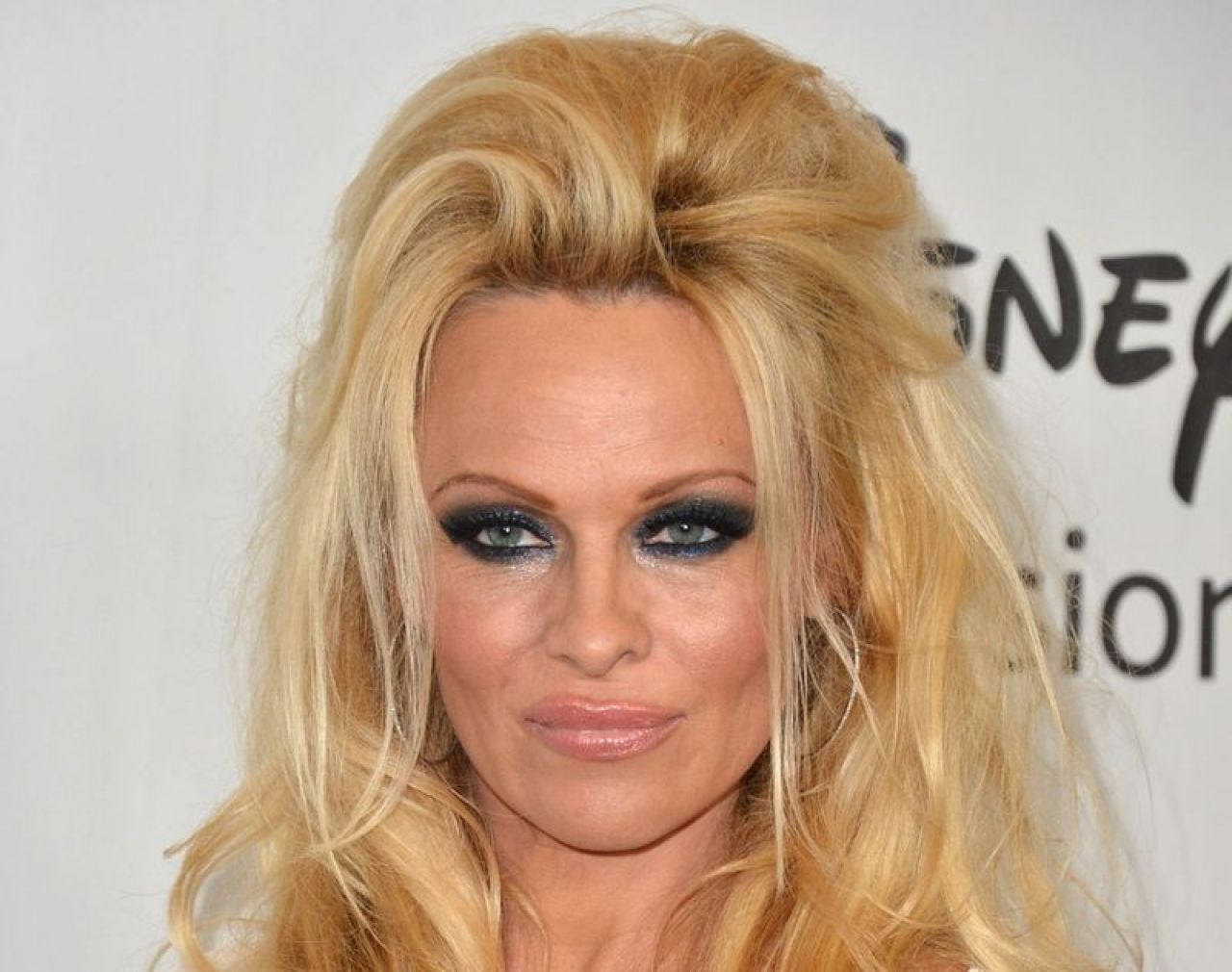 Pamela Anderson: Beach Babe or Bum? - Entertainment.ie