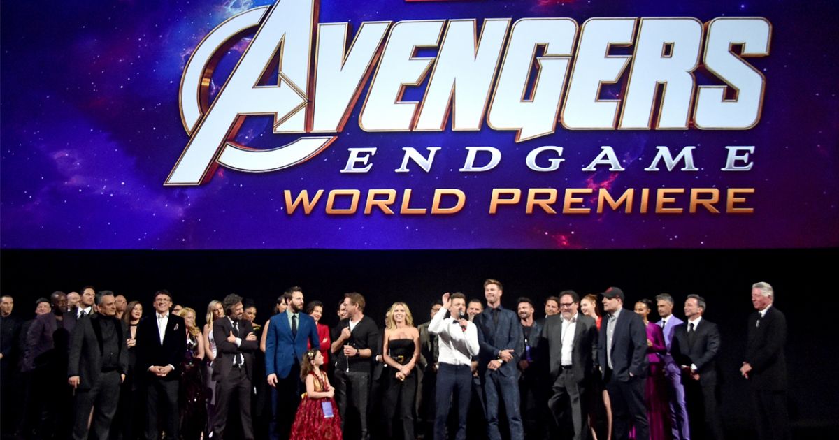 Download Robert Downey Jr., Mark Ruffalo and Russo brothers celebrate 'Avengers: Endgame' 2nd anniversary