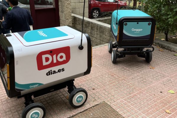 DIA Rolls Out Autonomous Robots For Home Deliveries