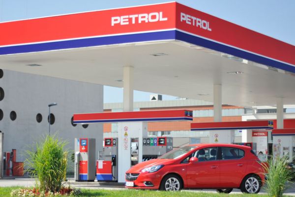 Fuel Retailer Petrol Closes Outlets In Croatia To Protest Price Cap