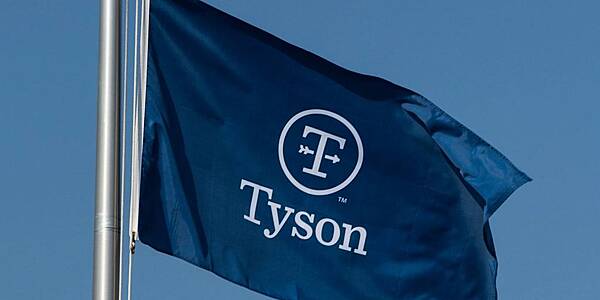 Tyson Foods Sales Hit By Slowing Demand, Set To Shut Chicken Plants