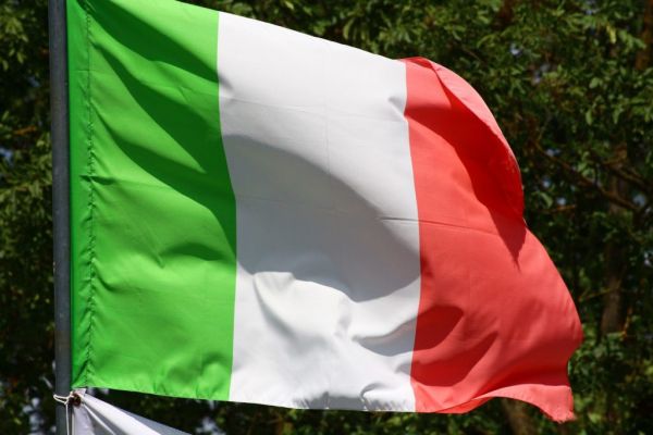 Italian Large-Scale Retail Sector Sees Sales Up, Margins Decline In 2022