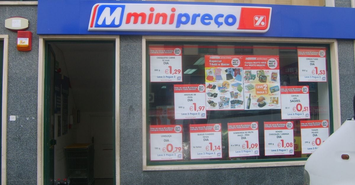Três licitantes fazem fila para lojas de minipresso em Portugal