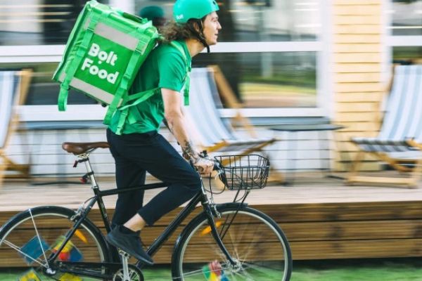 Auchan Retail Portugal Offers Product Delivery Via Bolt