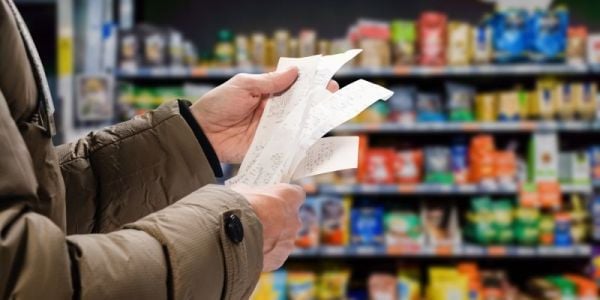 Irish Shoppers Spent €12m On Snacks, Drinks In The Latest Four Weeks: Kantar