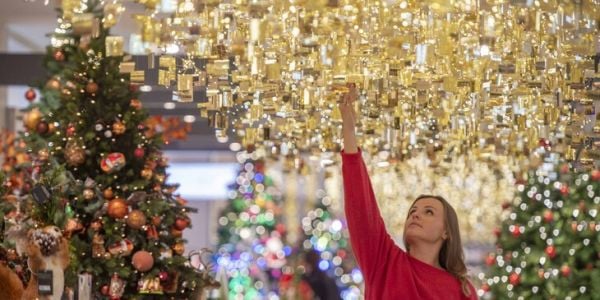 No Big Boost Expected In Luxury Spending During Holiday Season: Bain