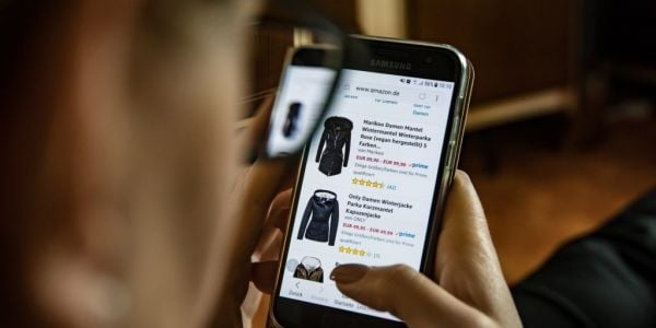 China Set To Record $2.2tn In E-Commerce Sales In 2023: Report