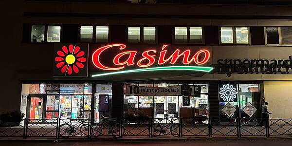 Casino Seals Sale Of First Batch Of 61 Stores To Les Mousquetaires