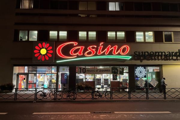 Kretinsky-Led Consortium Set To Own 53.7% Of Casino's Capital