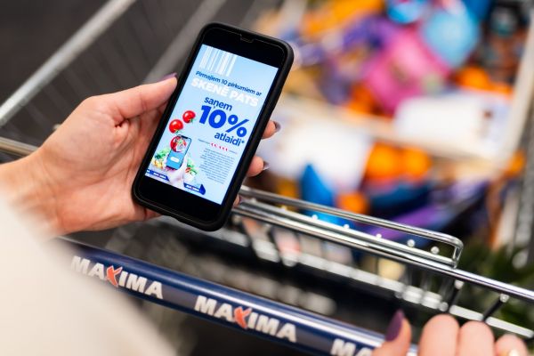 Maxima Extends Contactless Shopping Service To More Stores