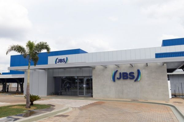 JBS Invests €192m To Expand Breaded Chicken And Sausage Production