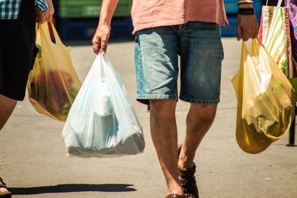 EU Parliament Backs Clampdown On Single-Use Plastic Packaging