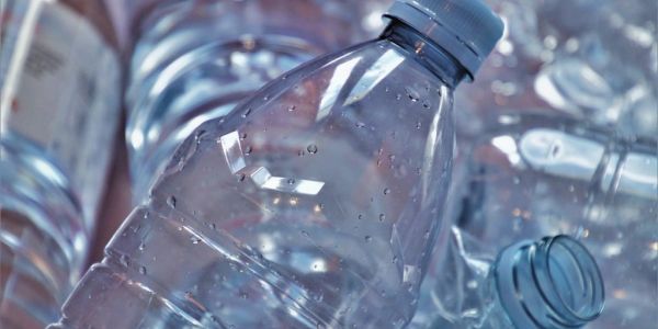 Reusable Packaging Could Cut Emissions From Plastics By Up To 69%: Study