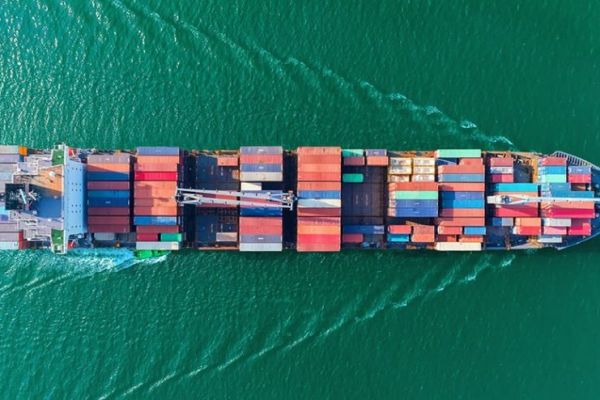 AI Can Help Shipping Industry Cut Down Emissions, Report Says
