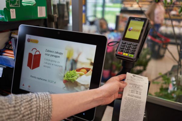 Biedronka Rolls Out 15,000th Self-Service Checkout
